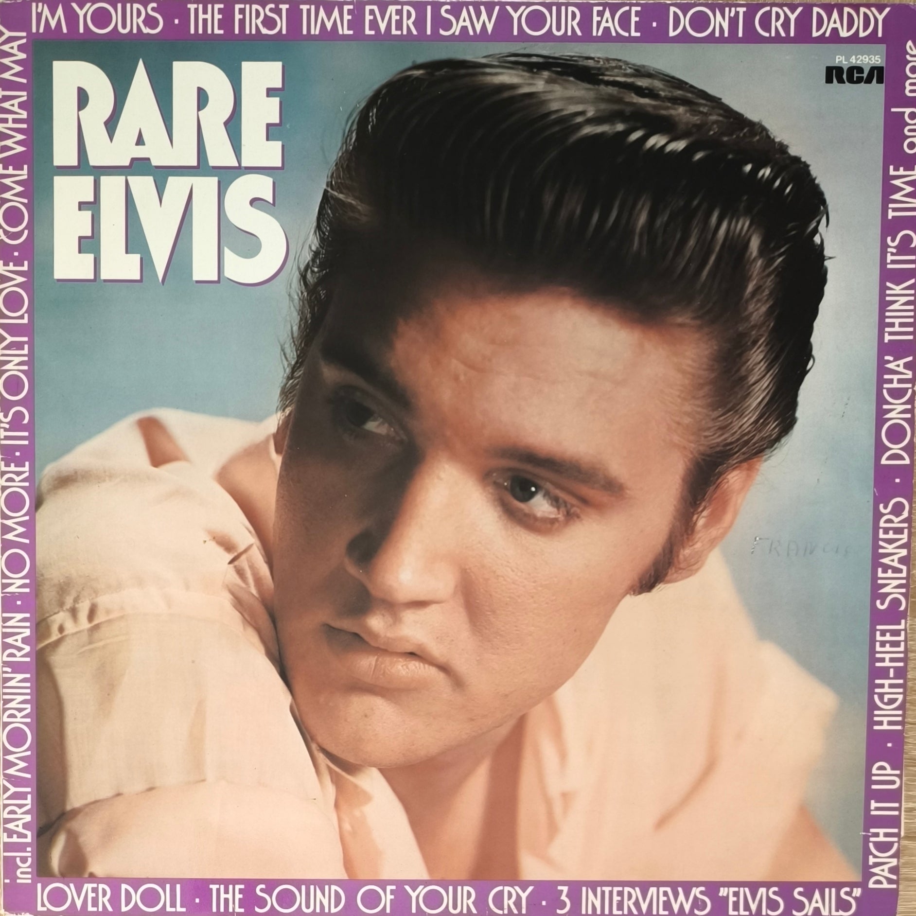 洋楽 DISQUES EN OR ELVIS PRESLEY Elvis Presley: Elvis Presley: Amazon.fr: CD et Vinyles}