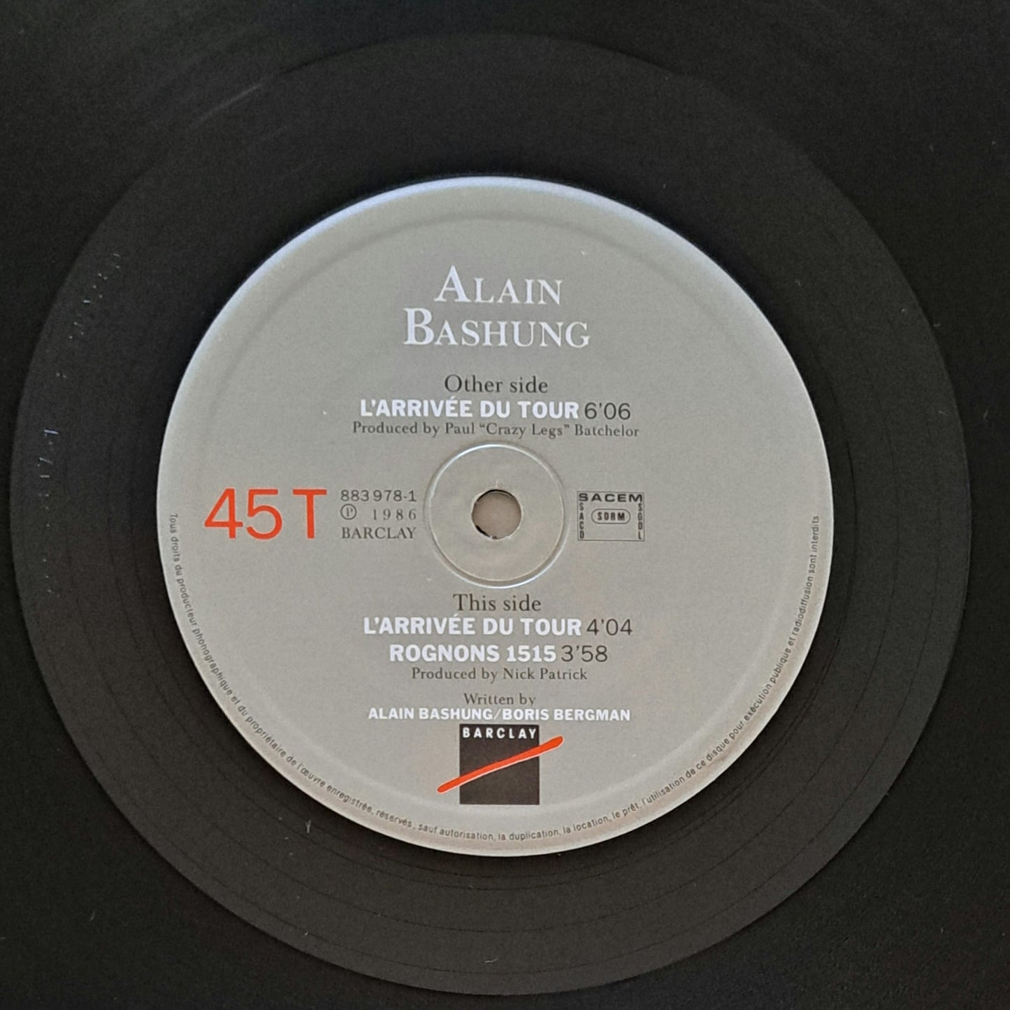 ALAIN BASHUNG - L'arrivée Du Tour