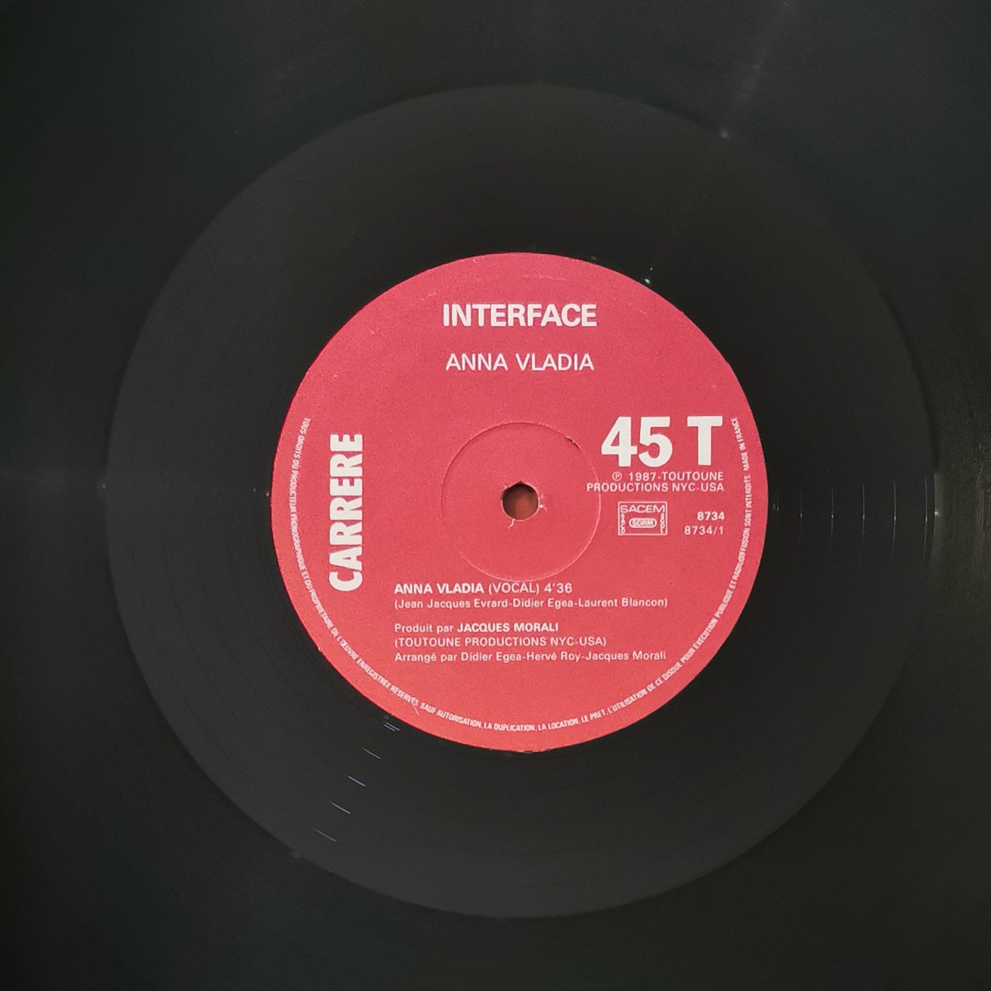 INTERFACE - Anna Vladia