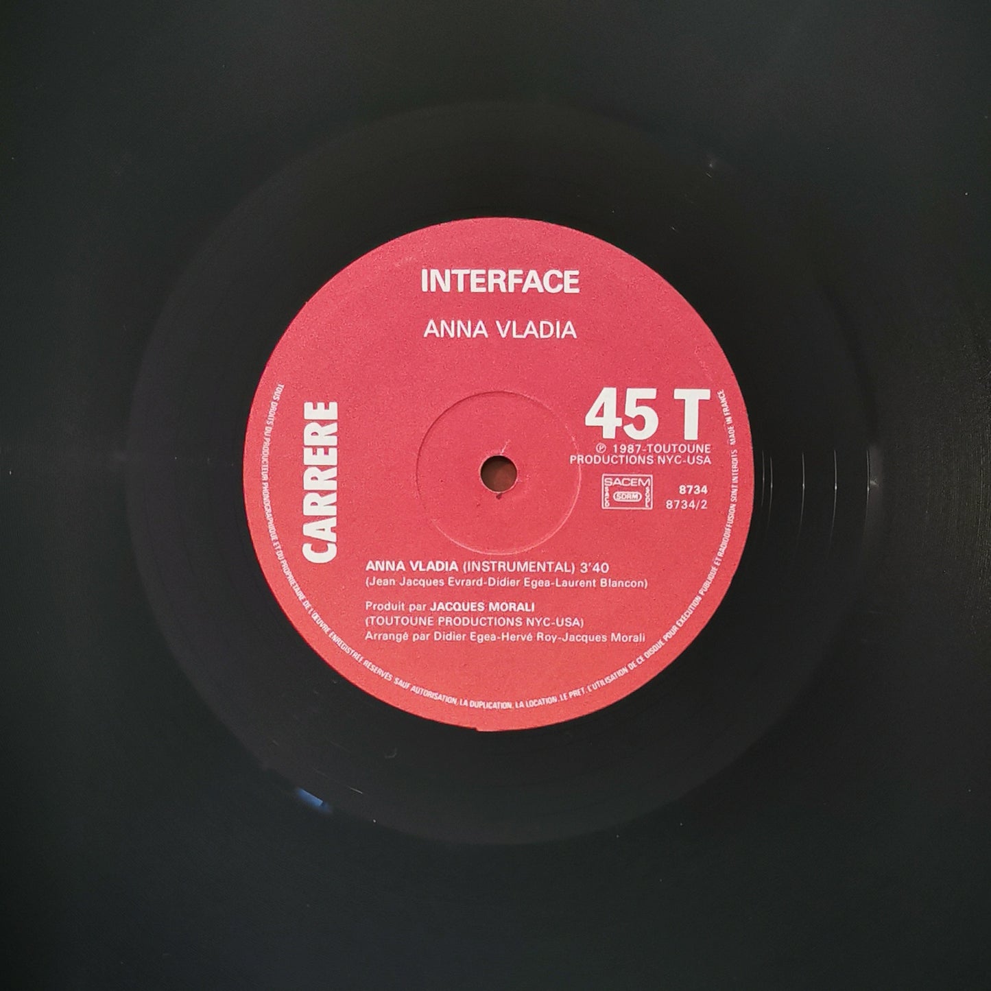 INTERFACE - Anna Vladia