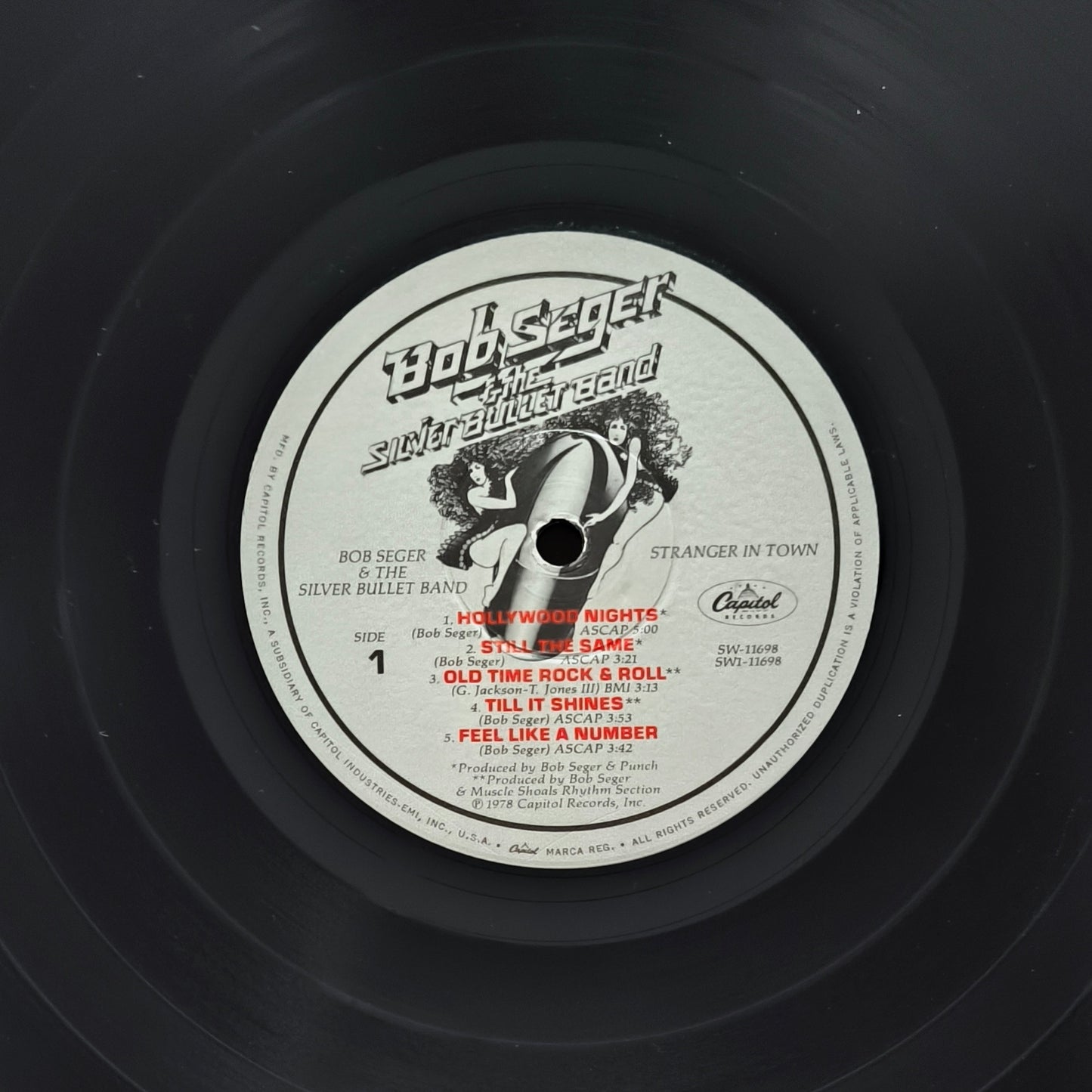 BOB SEGER & THE SILVER BULLET BAND - Stranger In Town (pressage US)