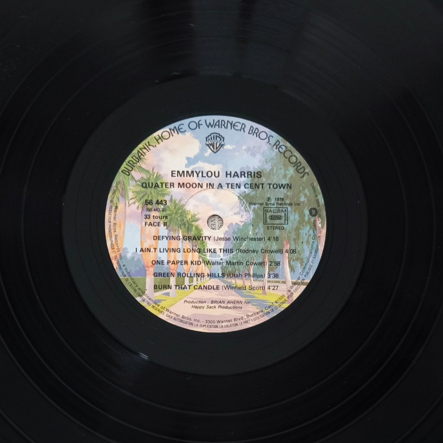 EMMYLOU HARRIS - Quarter Moon In A Ten Cent Town