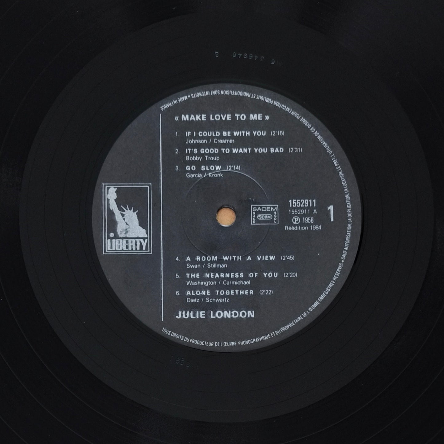 JULIE LONDON - Make Love To Me