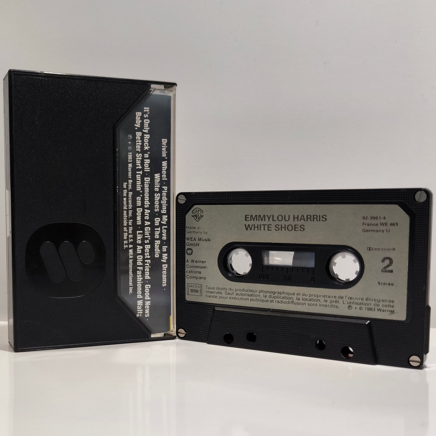 EMMYLOU HARRIS - White Shoes