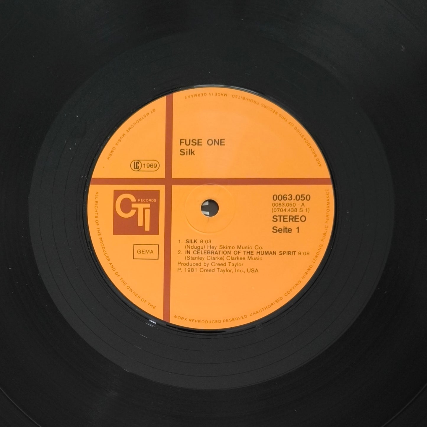 FUSE ONE - Silk