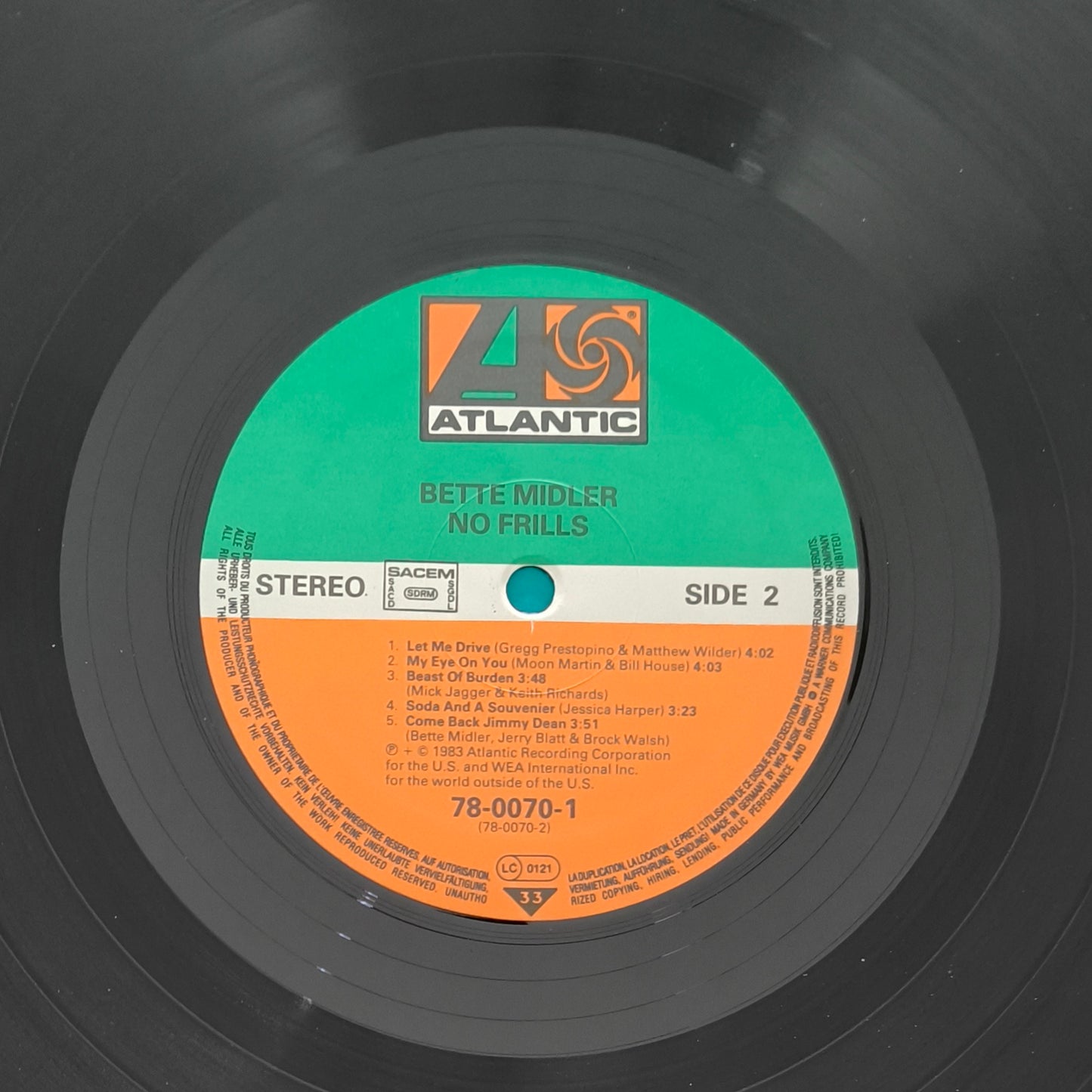 BETTE MIDLER - No Frills