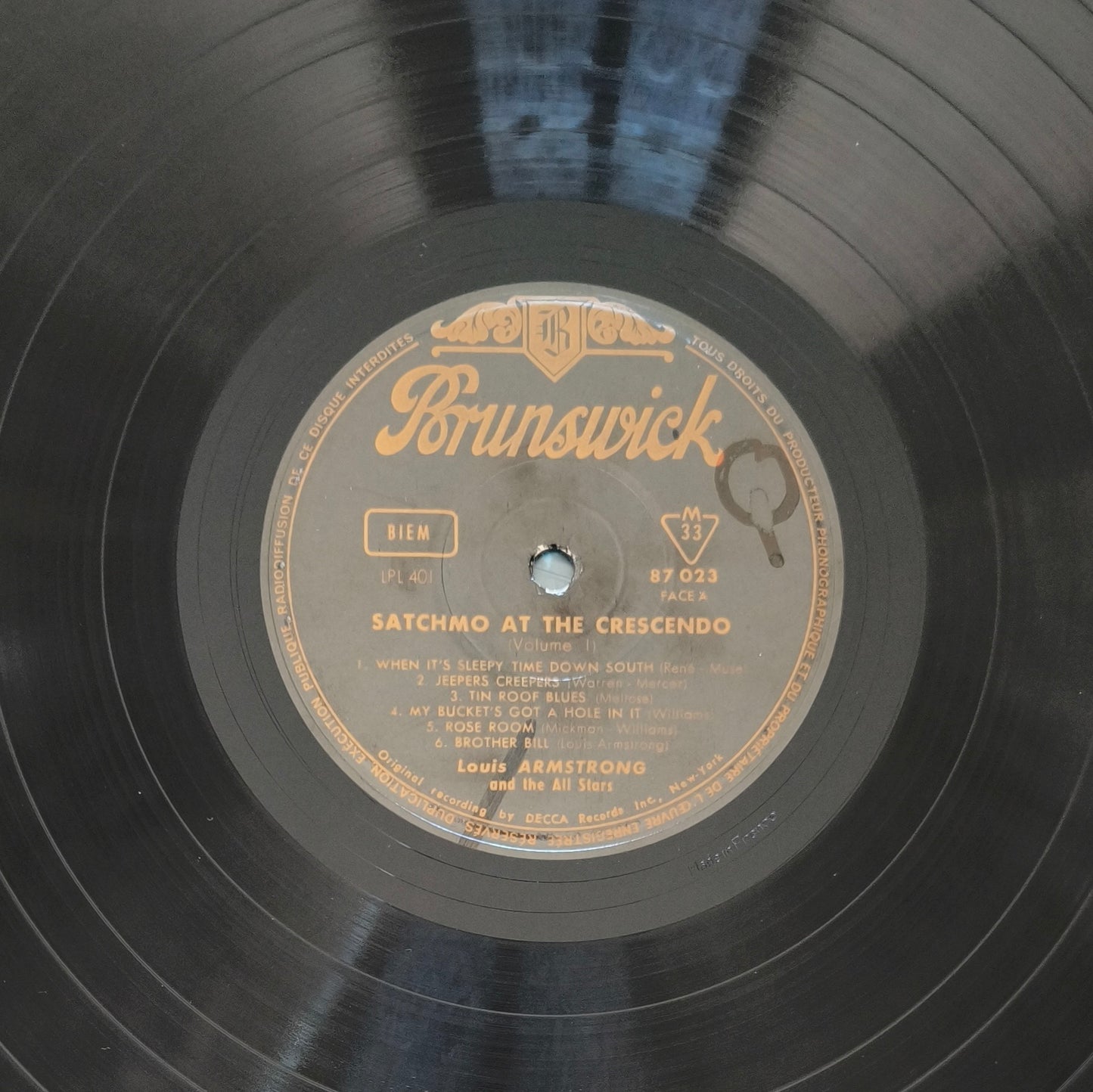 LOUIS ARMSTRONG AND THE ALL STARS - Satchmo At The Crescendo (Volume 1)
