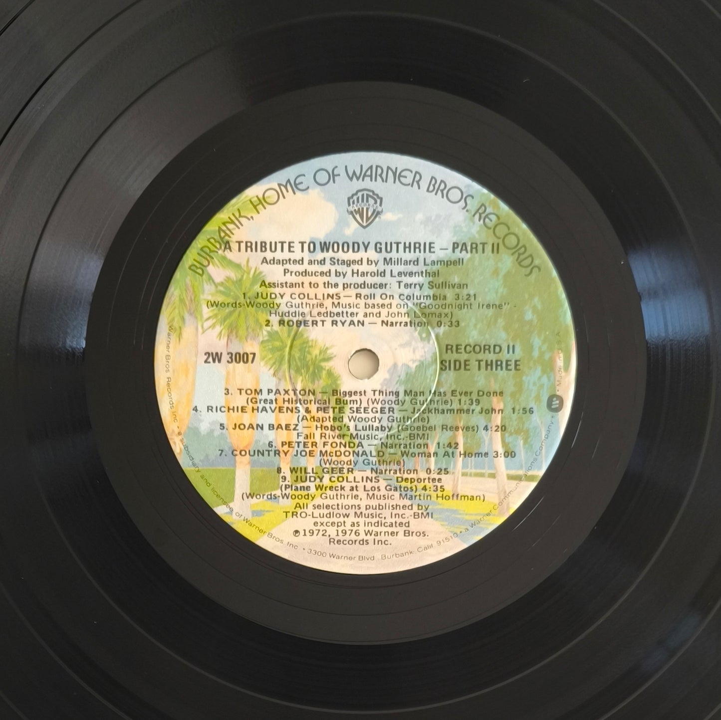 A TRIBUTE TO WOODY GUTHRIE
