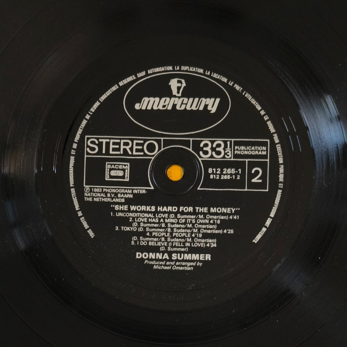 DONNA SUMMER - She Works Hard For The Money