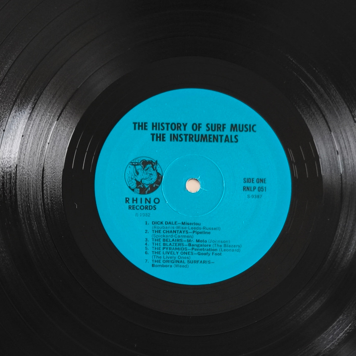 THE HISTORY OF SURF MUSIC Volume One: Original Instrumental Hits 1961-1963