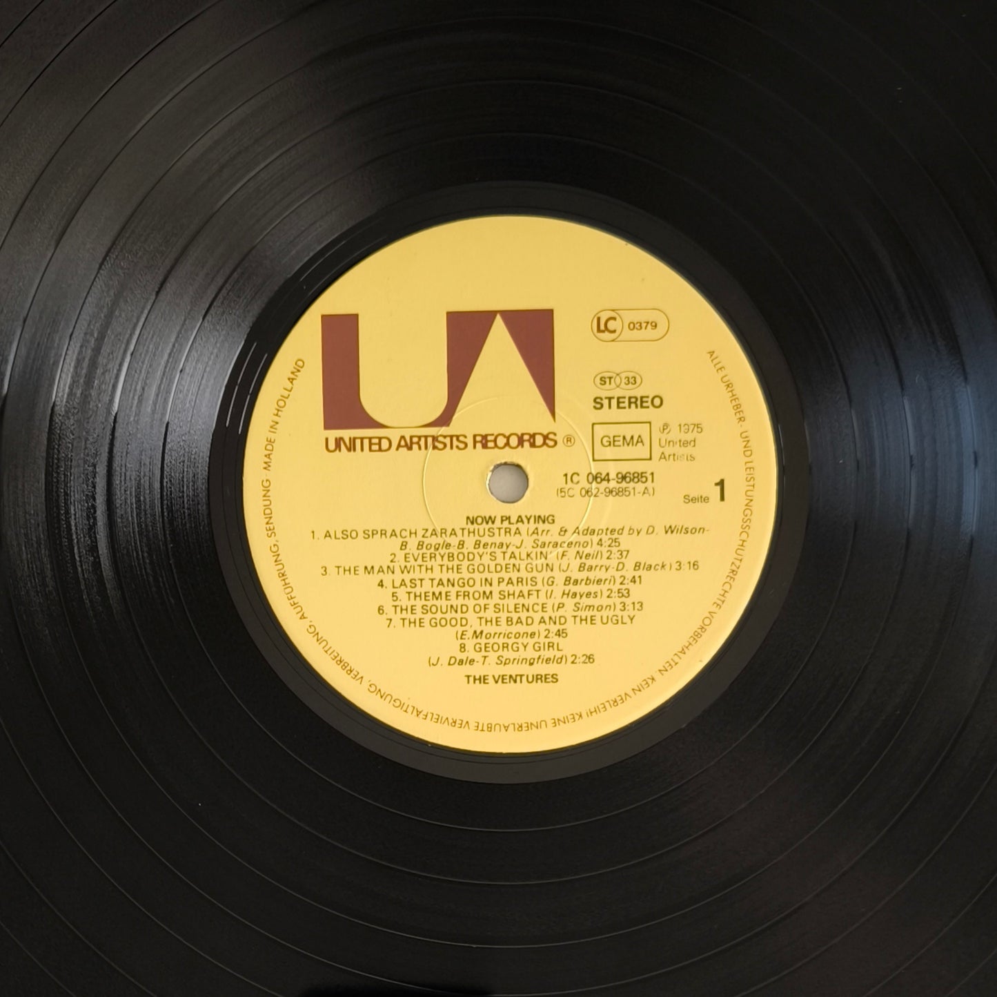 THE VENTURES - Now Playing