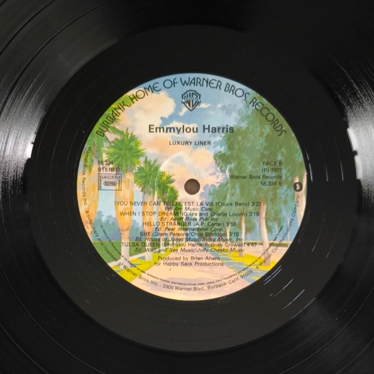EMMYLOU HARRIS - Luxury Liner