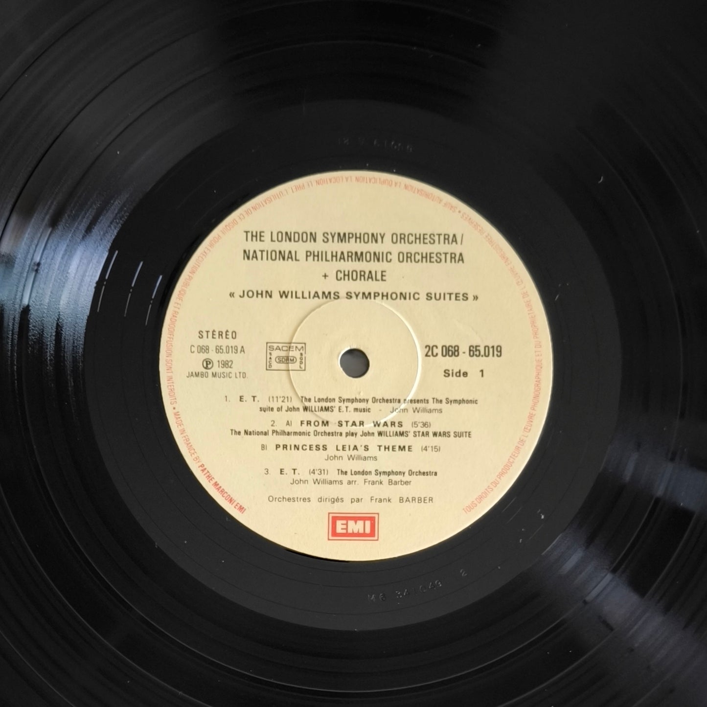 JOHN WILLIAMS - John Williams' Symphonic Suites