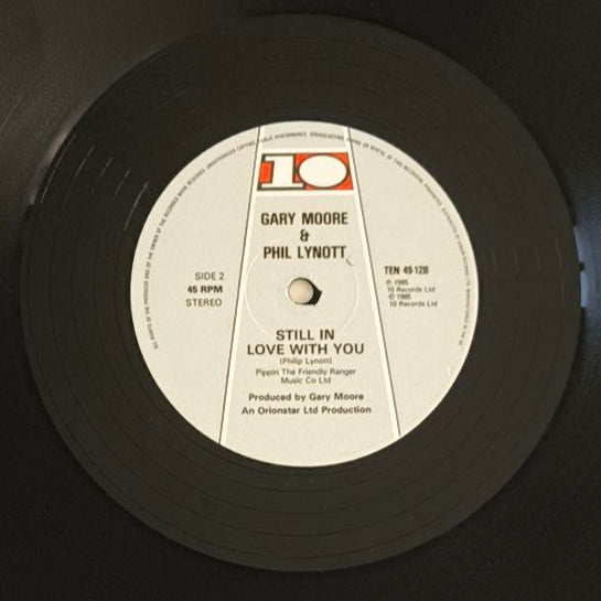 GARY MOORE, PHIL LYNOTT - Out In The Fields