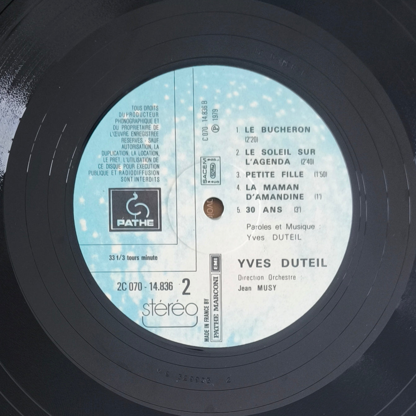 YVES DUTEIL - J'ai La Guitare Qui Me Démange