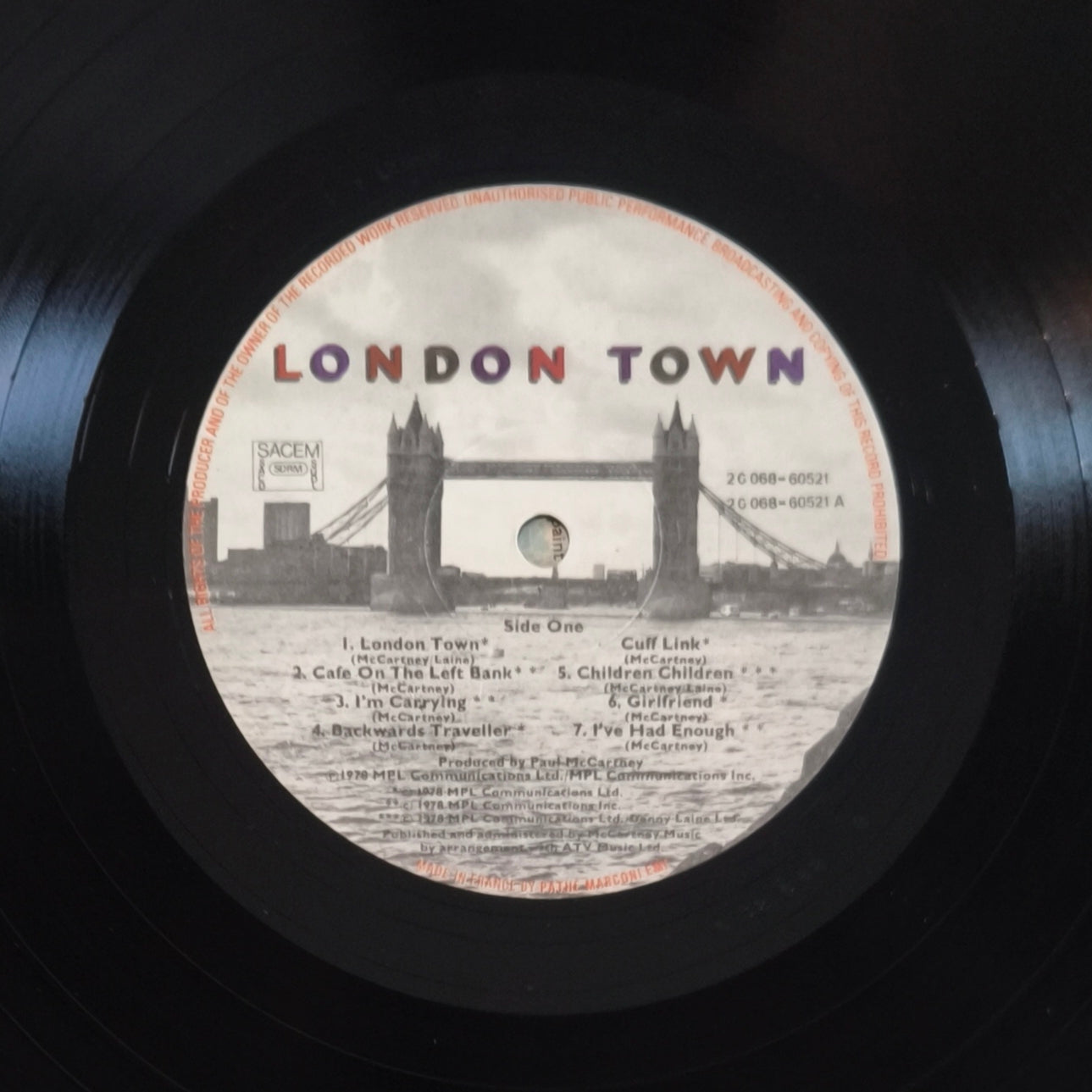 WINGS - London Town