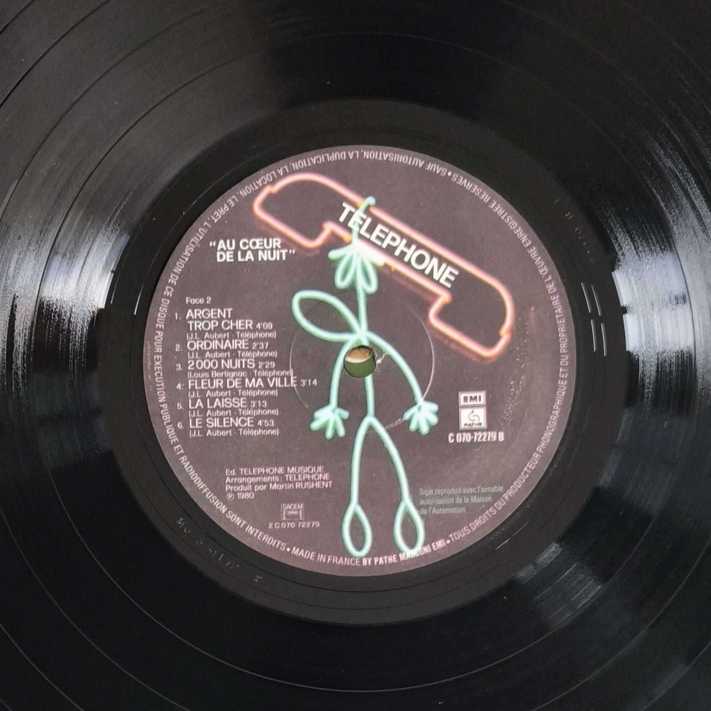 TELEPHONE - Au Cœur De La Nuit