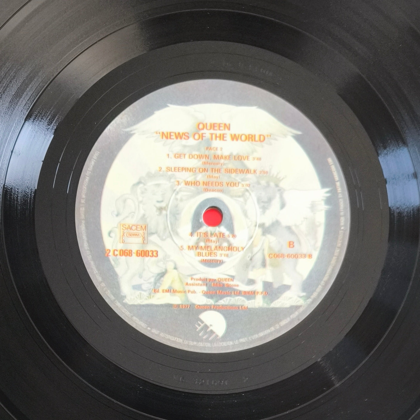 QUEEN - News Of The World