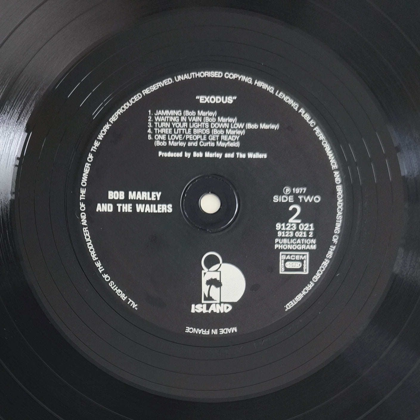 BOB MARLEY & THE WAILERS - Exodus