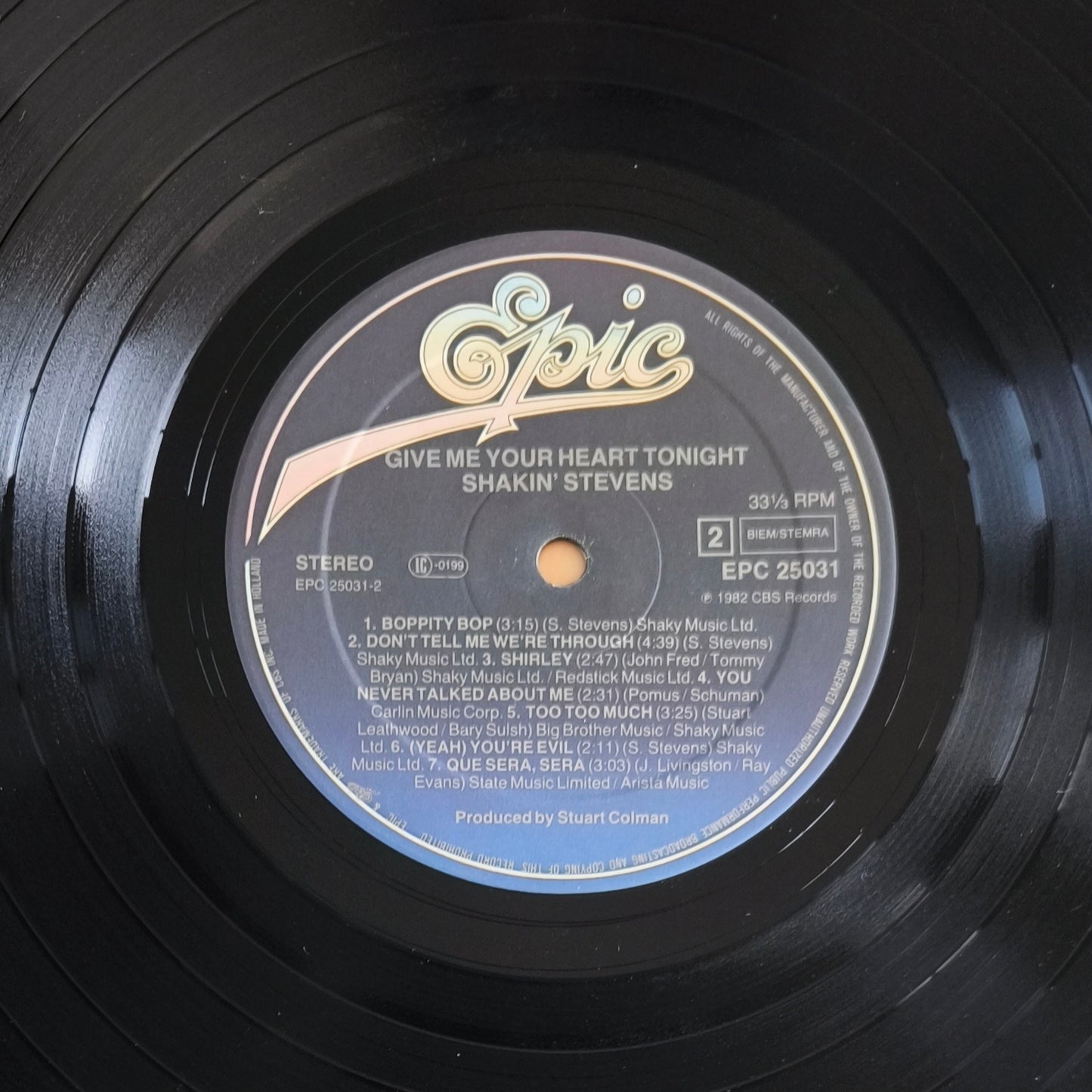 SHAKIN' STEVENS - Give Me Your Heart Tonight