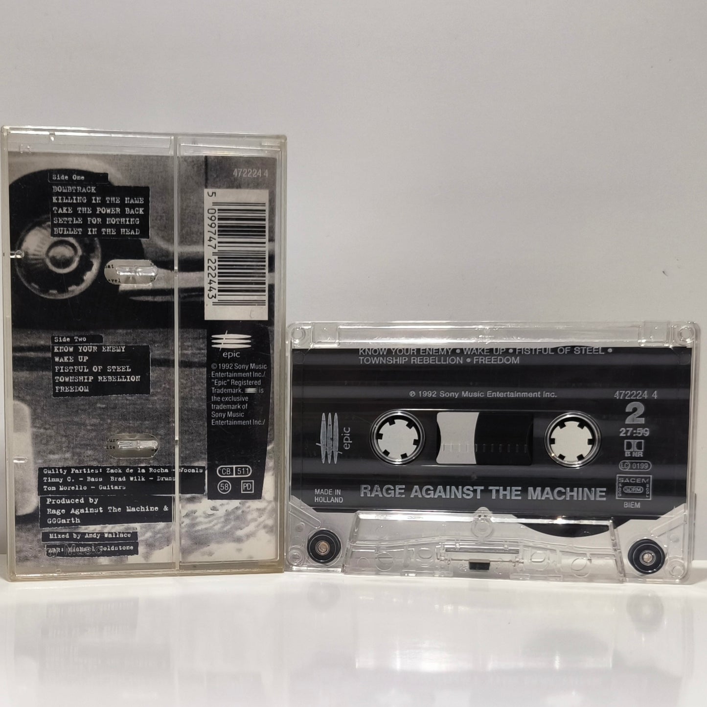 RAGE AGAINST THE MACHINE - Rage Against The Machine