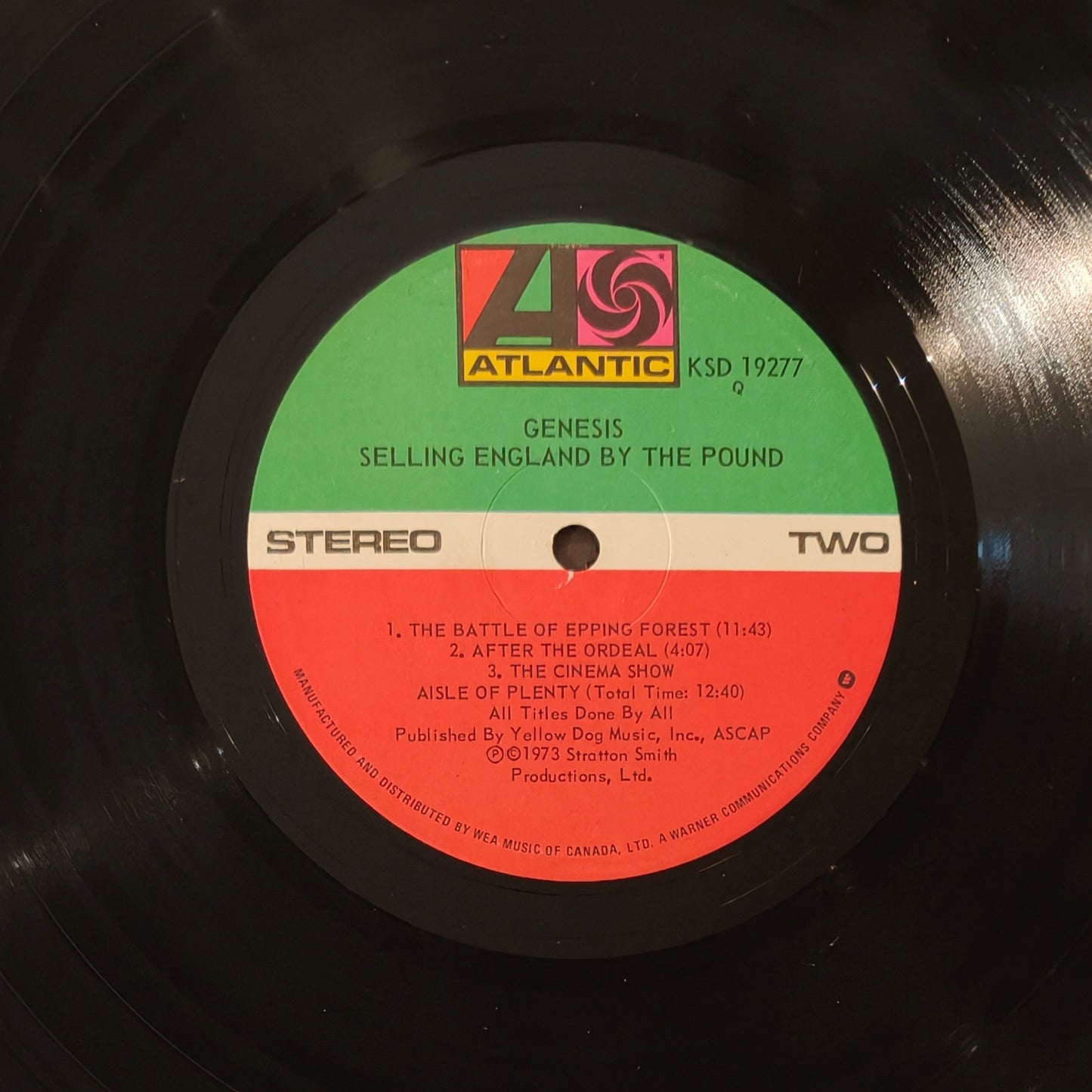GENESIS - Selling England By The Pound (Pressage Canada)