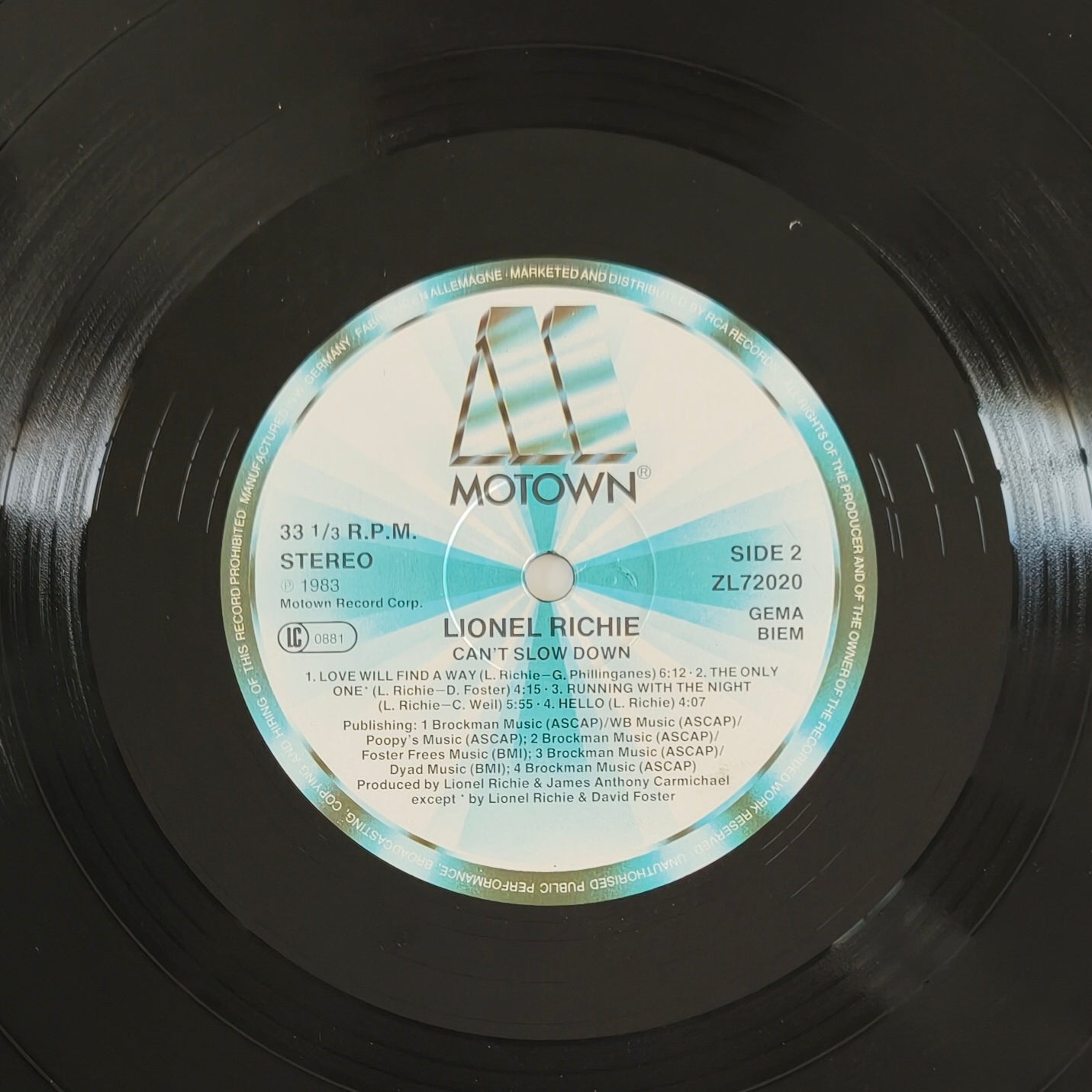 LIONEL RICHIE - Can't Slow Down