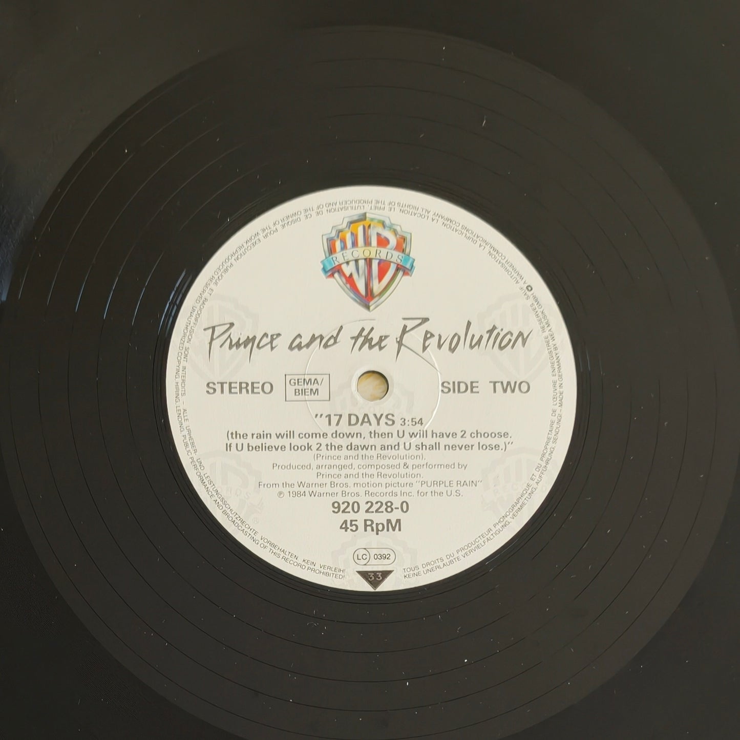 PRINCE AND THE REVOLUTION - When Doves Cry