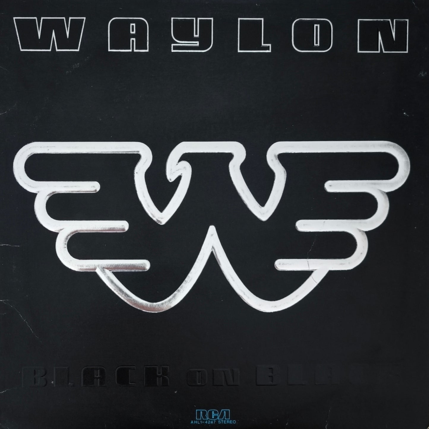 WAYLON JENNINGS - Black On Black