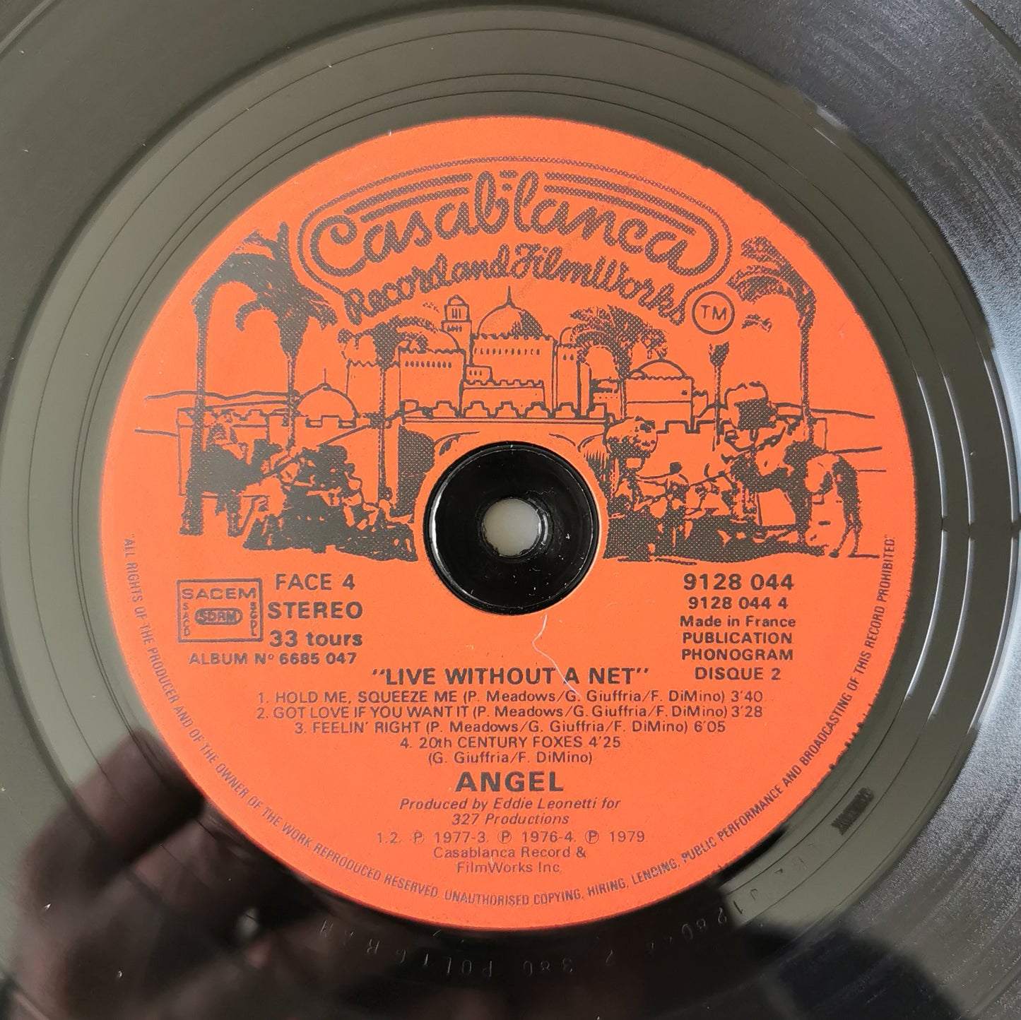 ANGEL - Live Without A Net