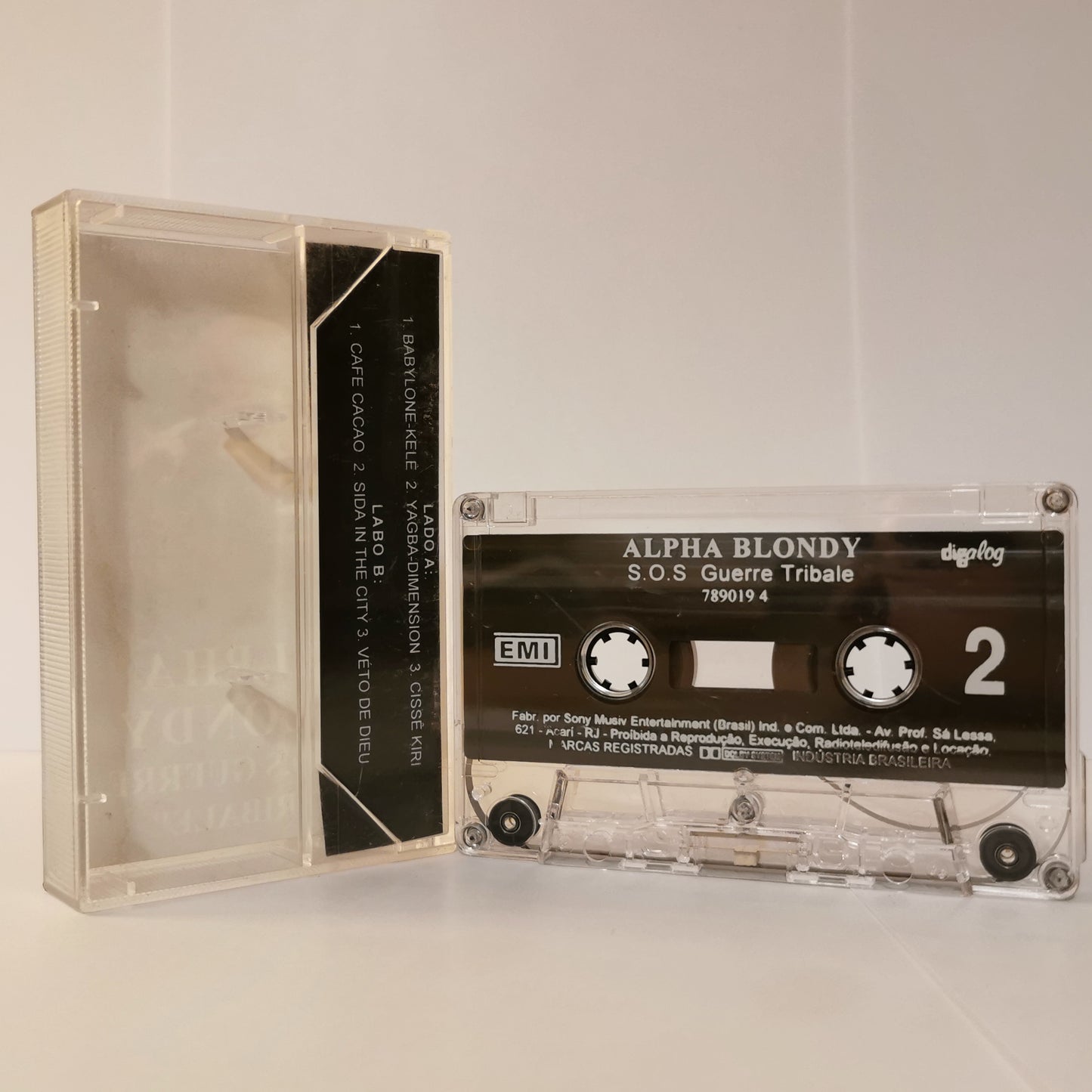 ALPHA BLONDY - SOS Guerre Tribale