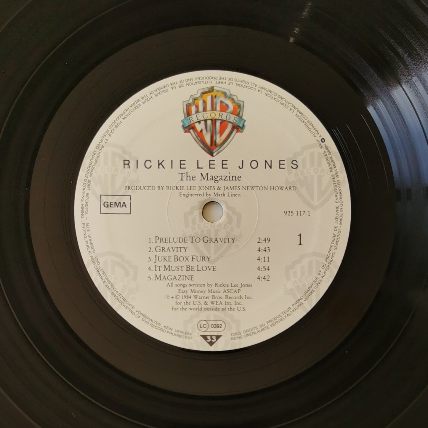 RICKIE LEE JONES - The Magazine