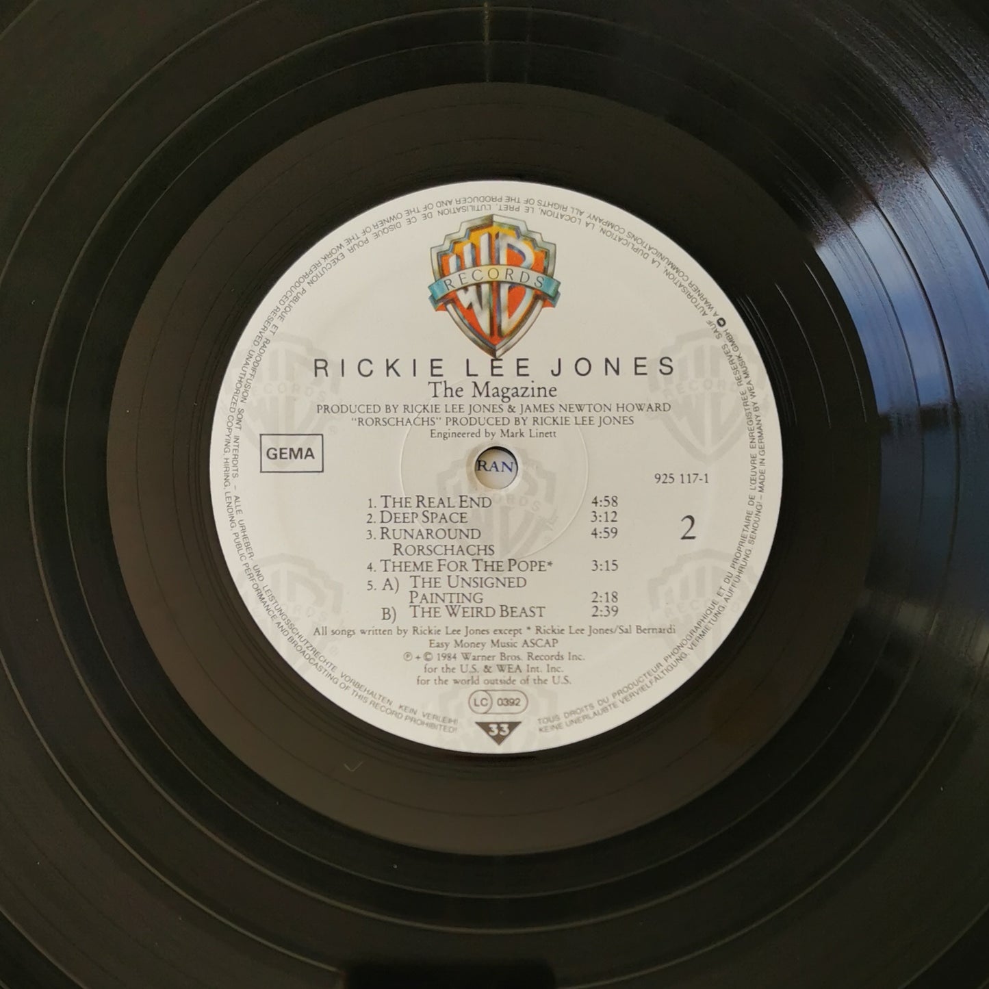 RICKIE LEE JONES - The Magazine
