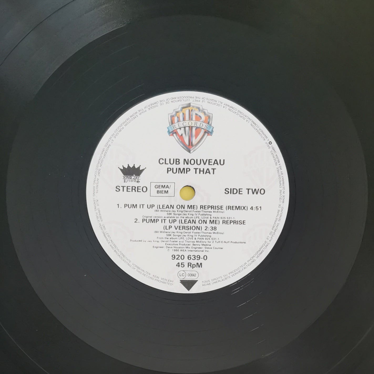 CLUB NOUVEAU - Lean On Me