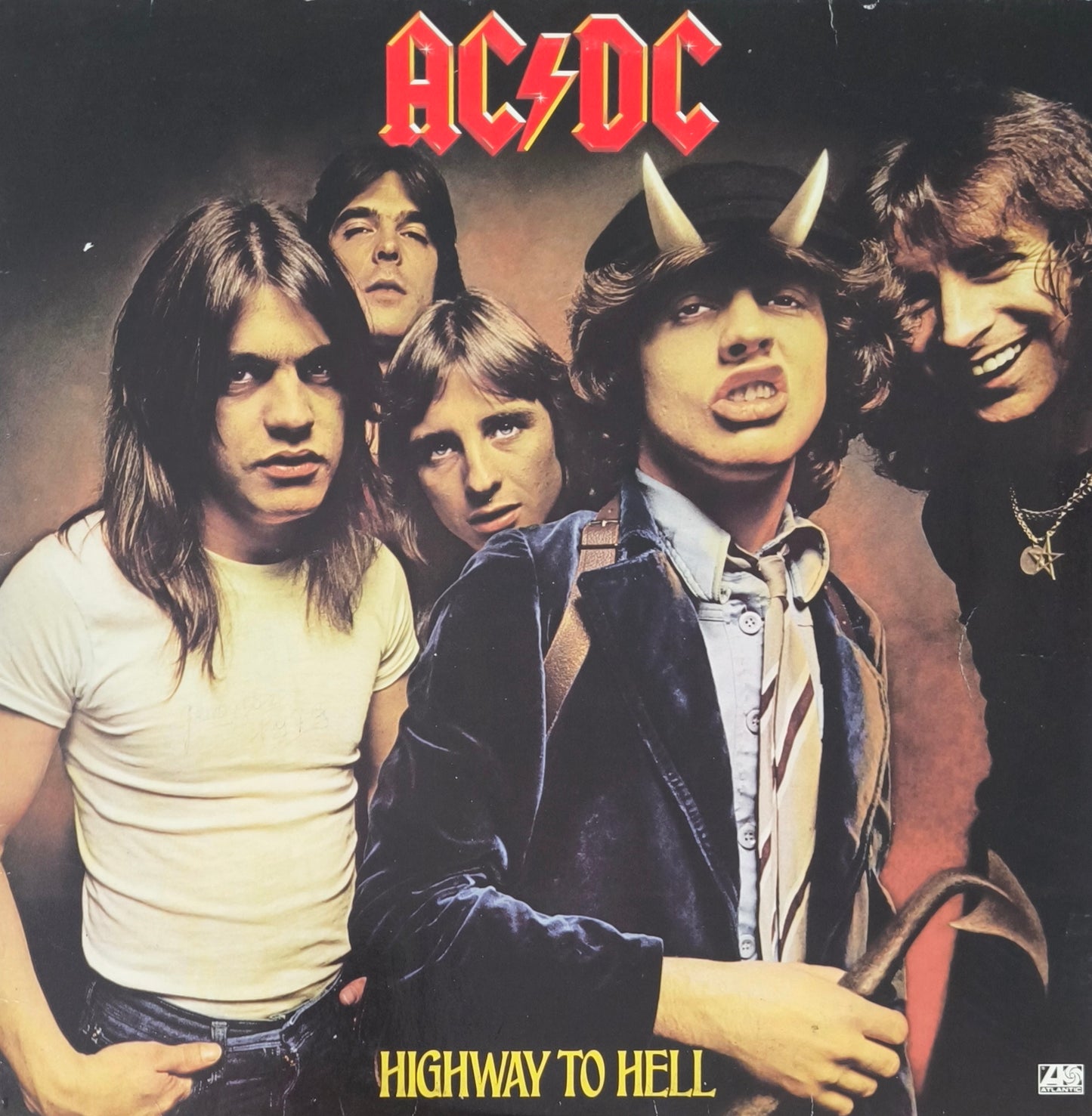 AC/DC - Highway To Hell