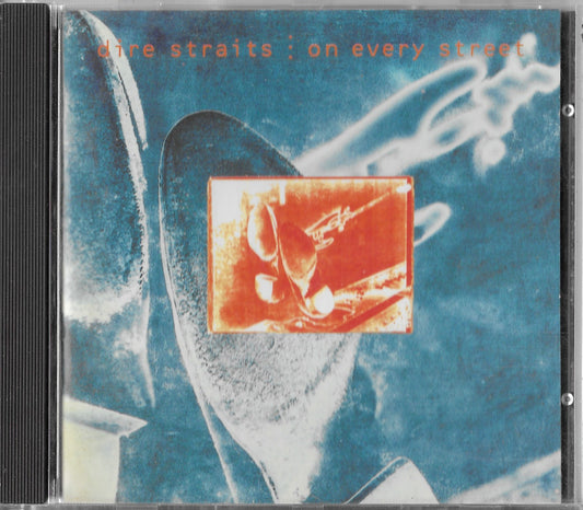 DIRE STRAITS - On Every Street