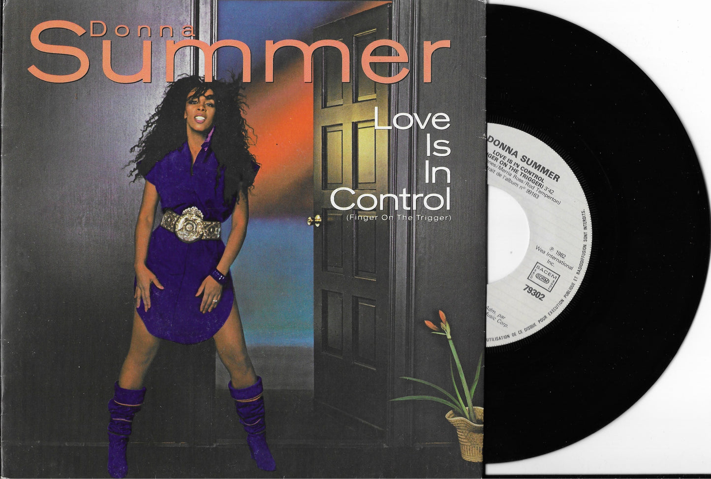 DONNA SUMMER - Love Is In Control (Finger On The Trigger)