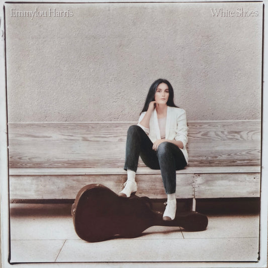 EMMYLOU HARRIS - White Shoes