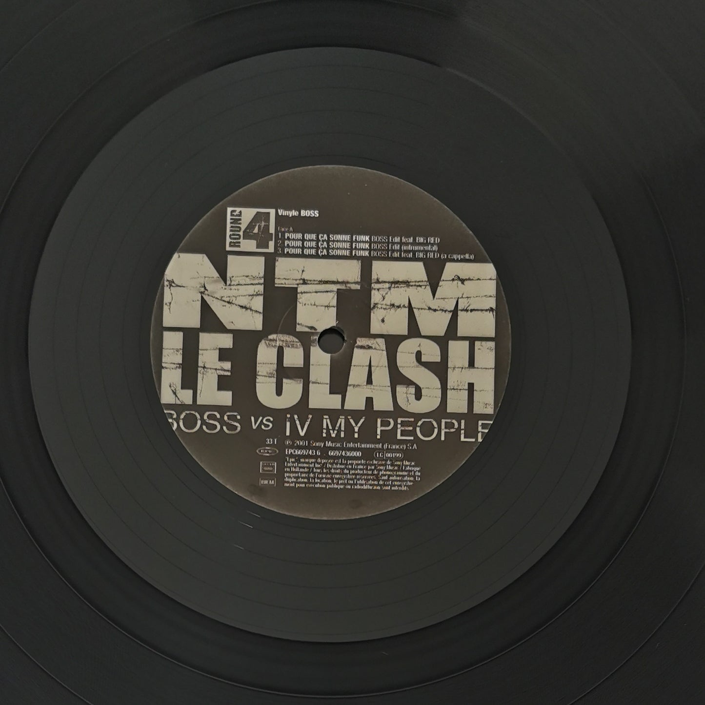 NTM - Le Clash: BOSS Vs IV My People (Round 4)