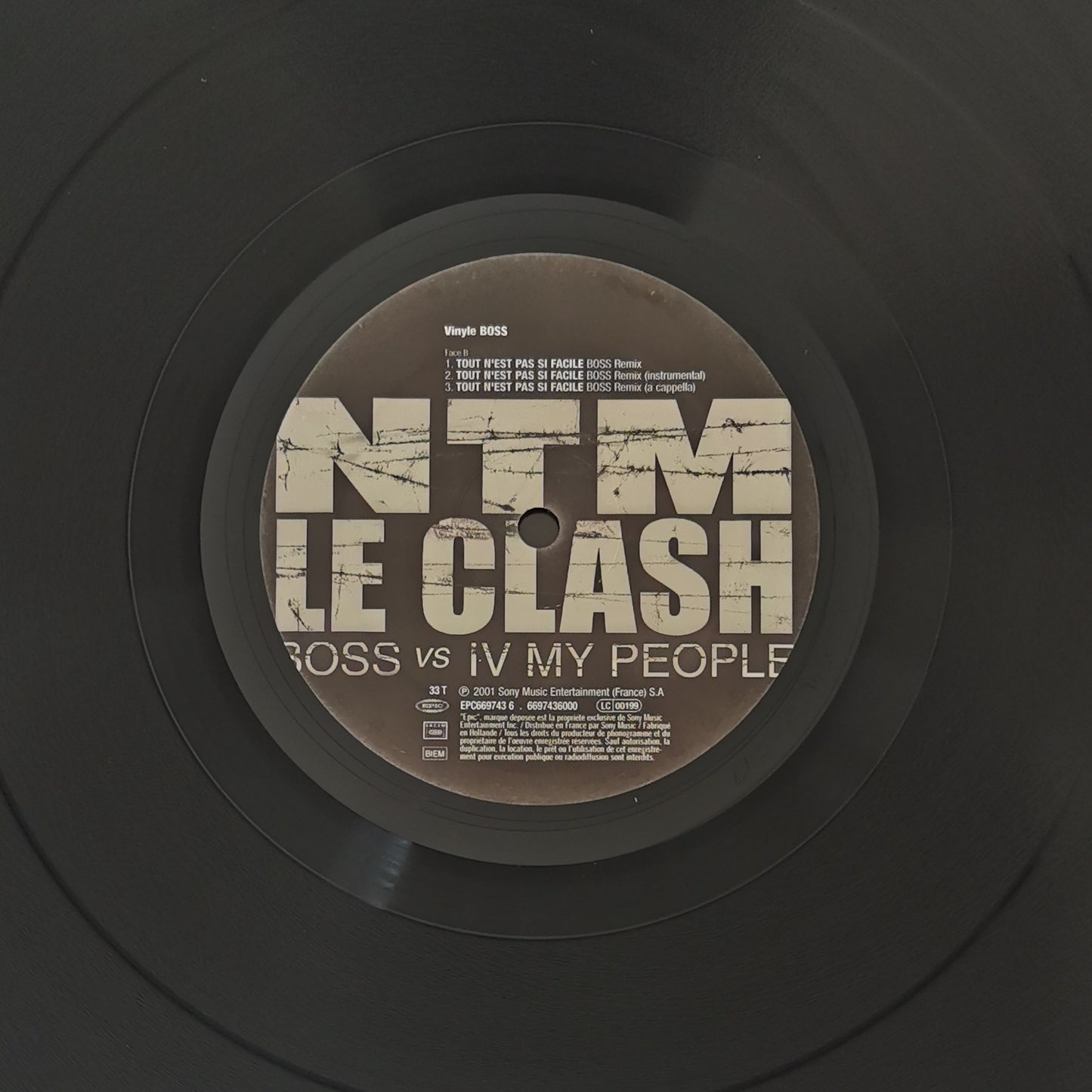 NTM - Le Clash: BOSS Vs IV My People (Round 4)