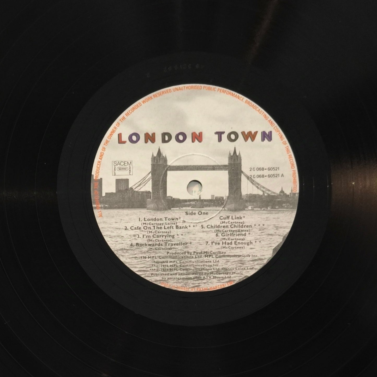 WINGS - London Town