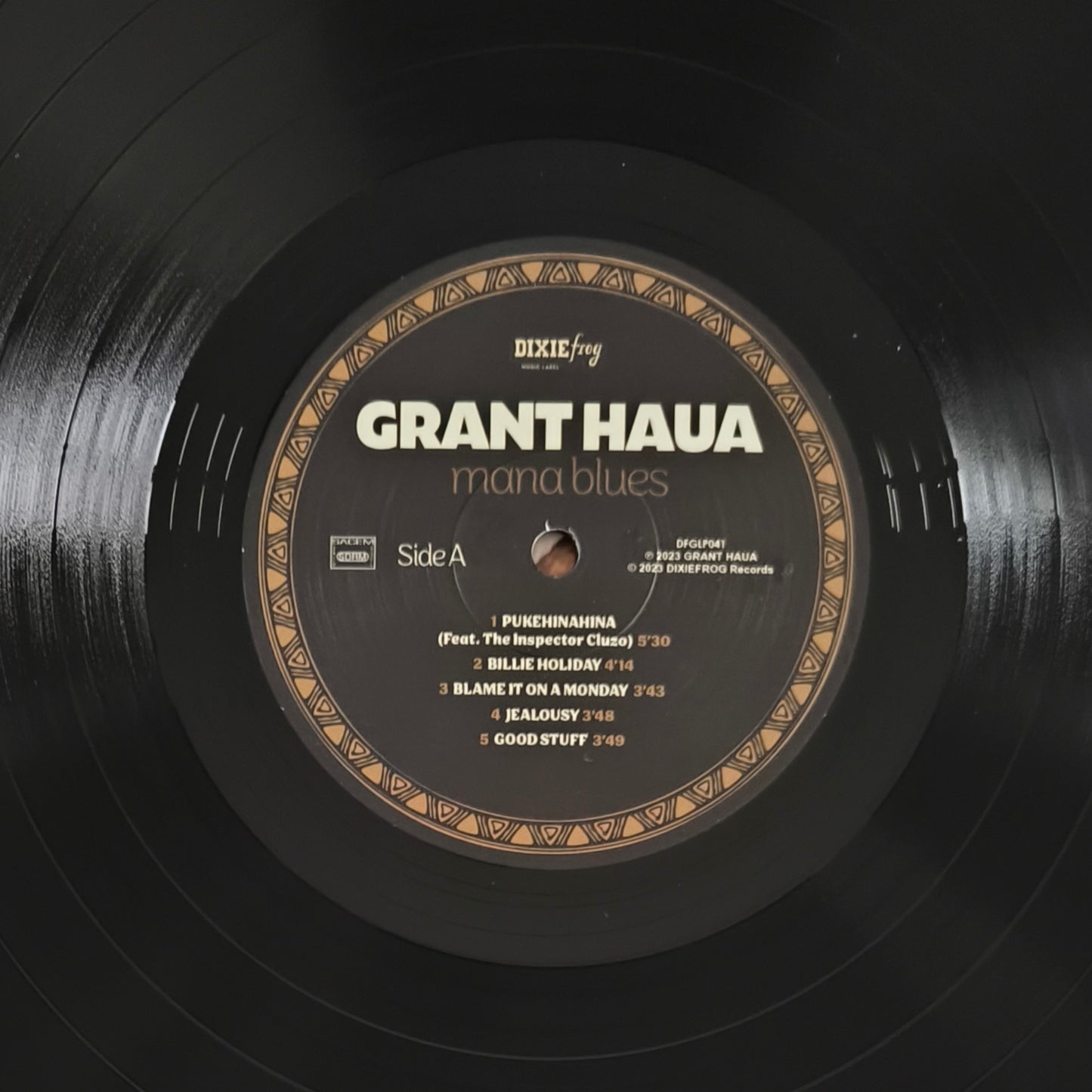 GRANT HAUA - Mana Blues