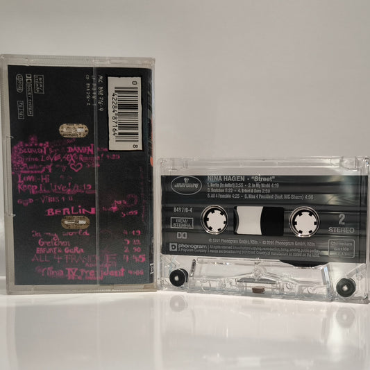 NINA HAGEN - Street