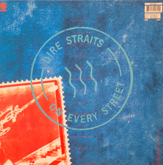 DIRE STRAITS - On Every Street