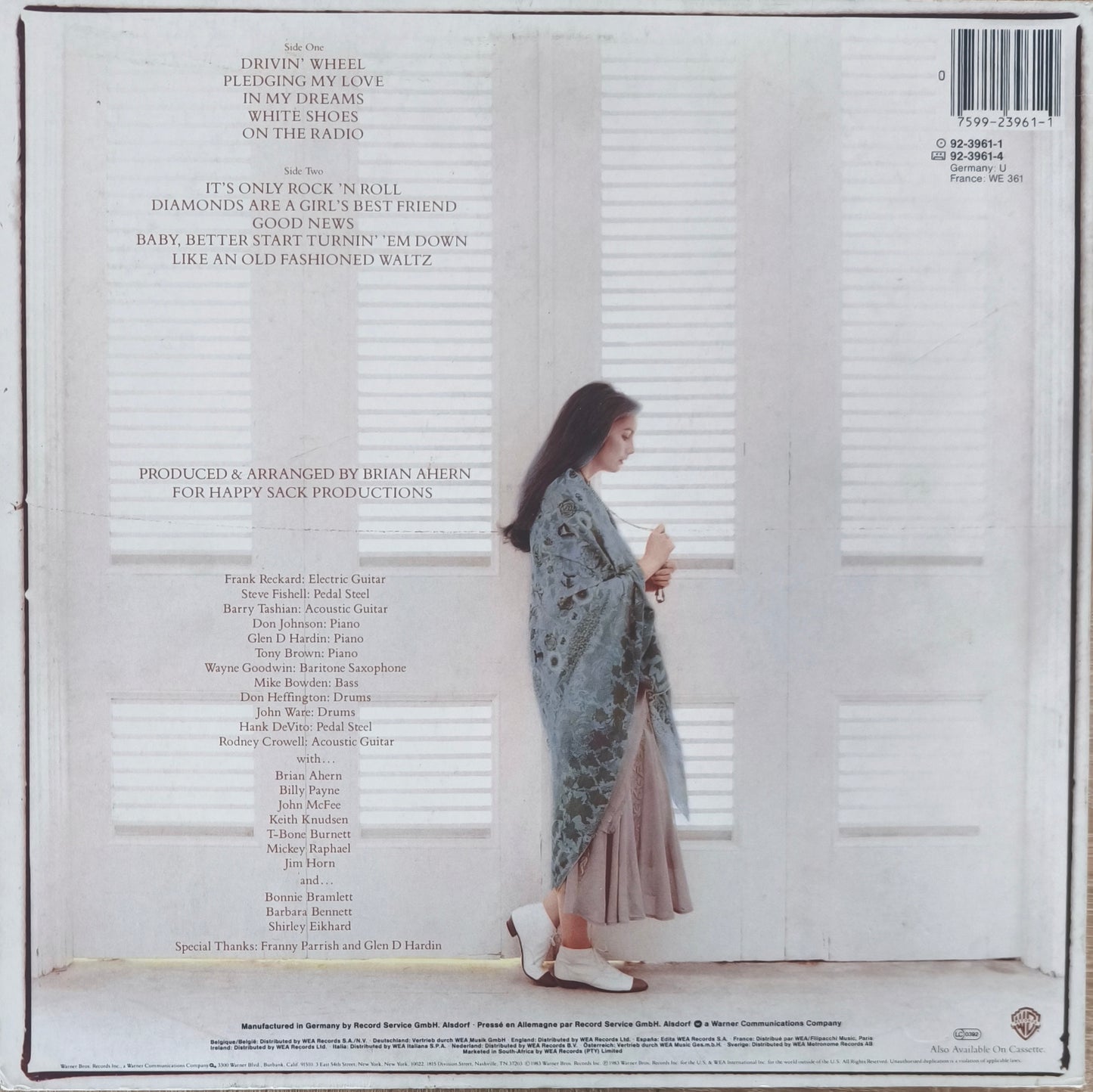 EMMYLOU HARRIS - White Shoes