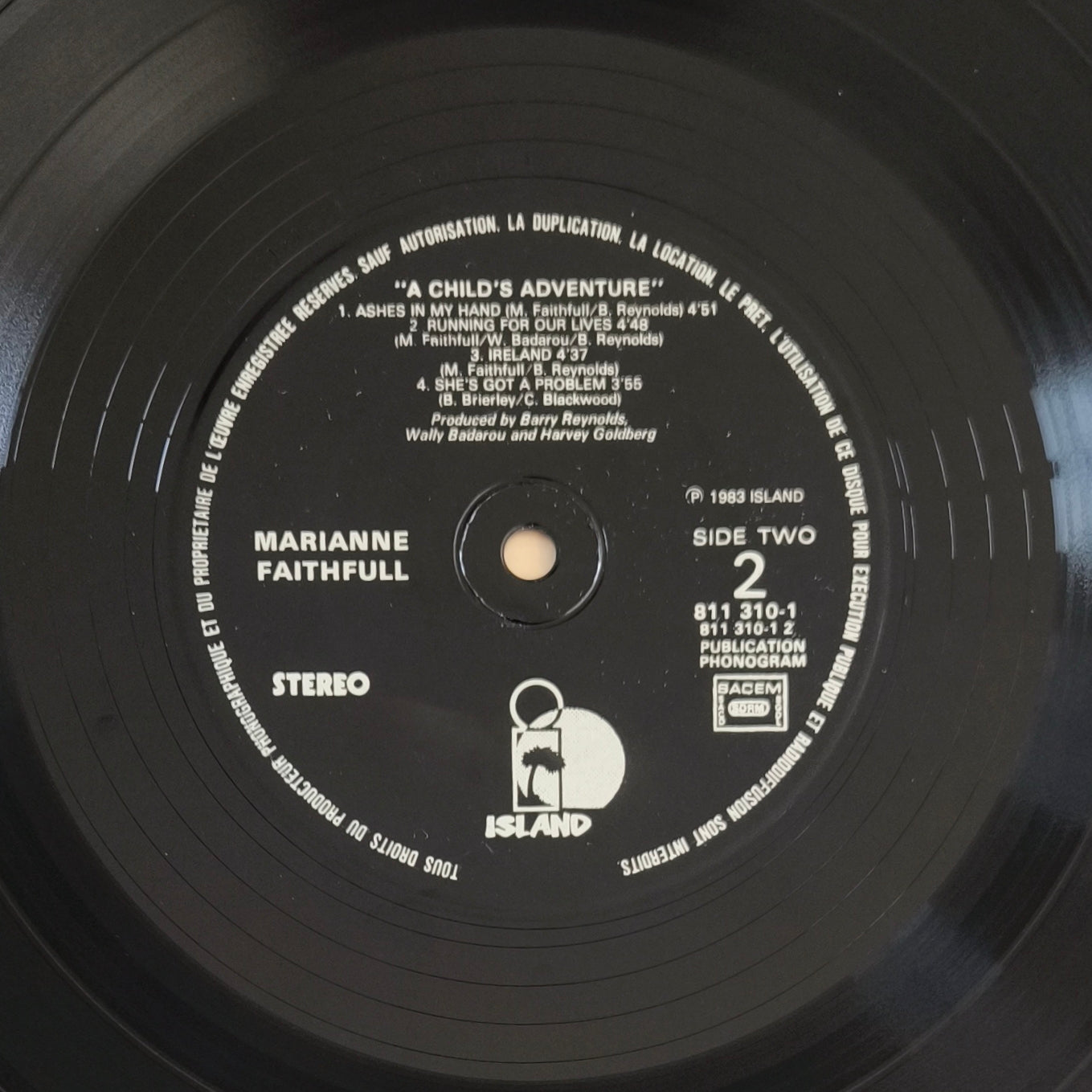 MARIANNE FAITHFULL - A Child's Adventure