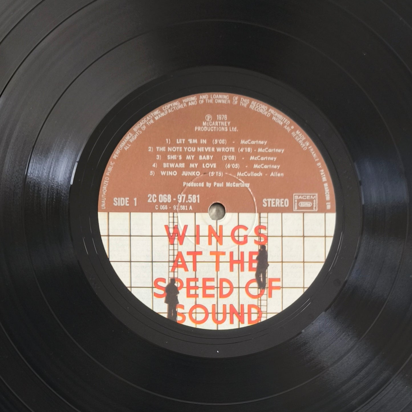 WINGS - Wings At The Speed Of Sound