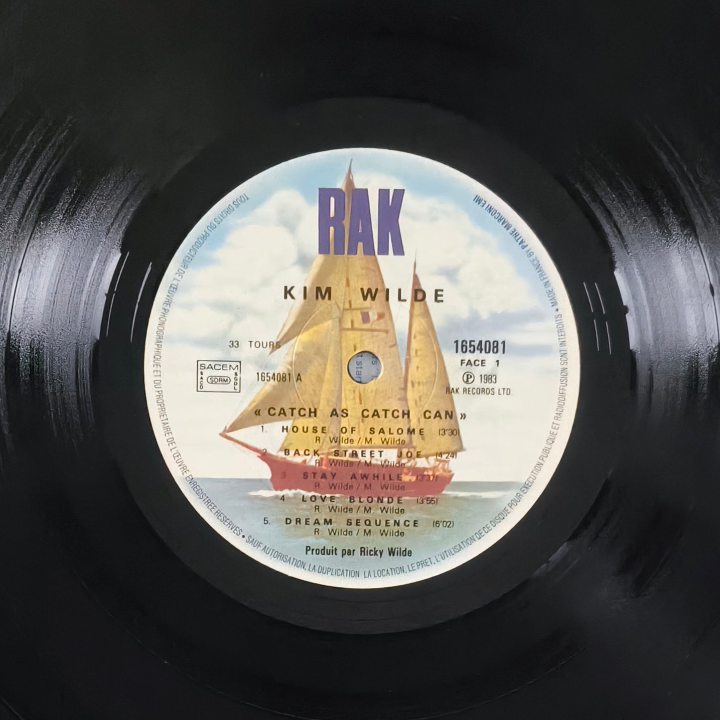 KIM WILDE - Catch As Catch Can