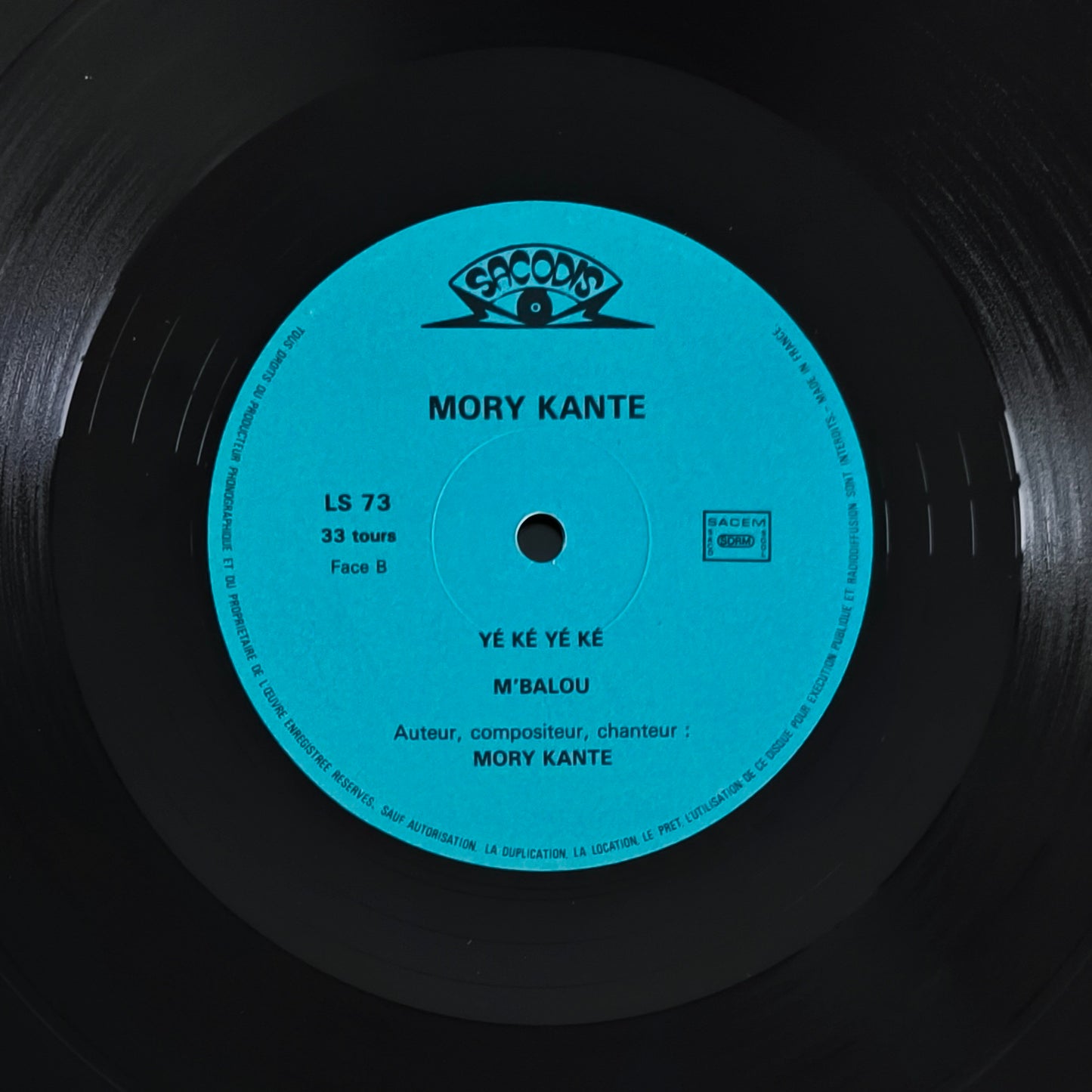 MORY KANTE - "À Paris"