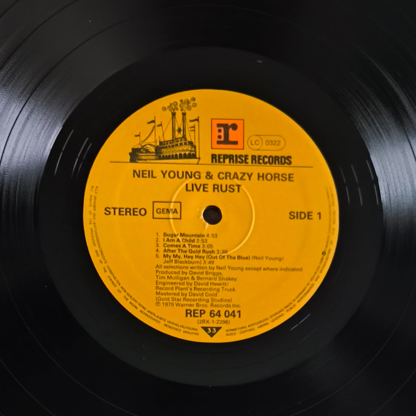 NEIL YOUNG & CRAZY HORSE - Live Rust